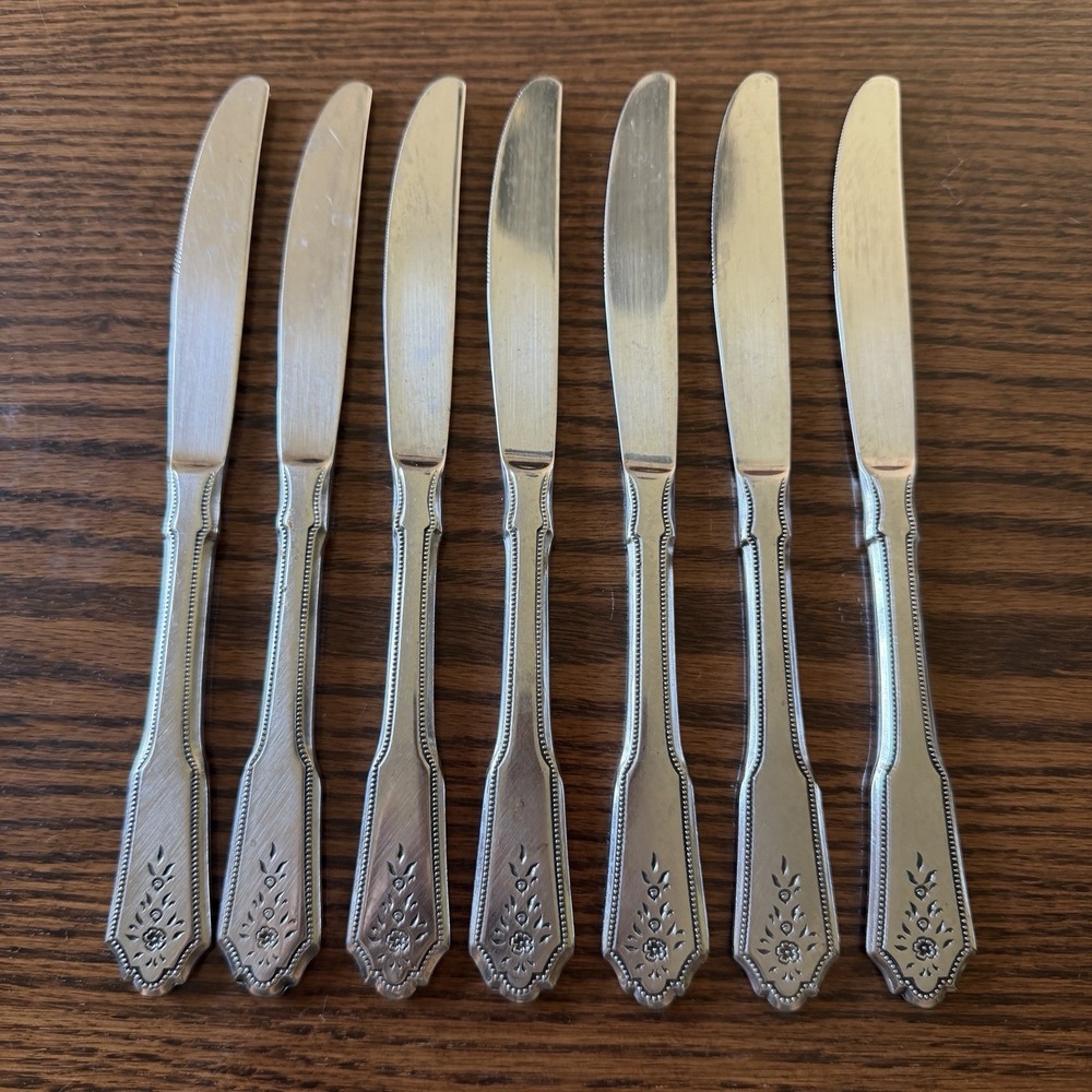 Vintage Rogers Co. Stainless "NORCREST BRENTWOOD" Knives Set Of 7